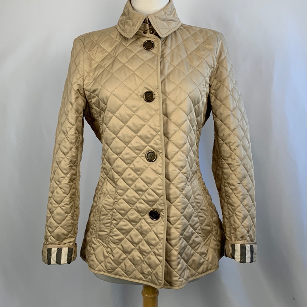 Burberry Classic Tan Quilted Jacket - Picture 16 of 16
